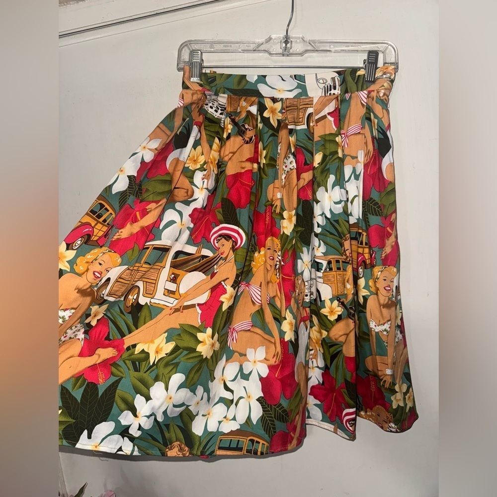 Retro Pinup Girl Floral Circle Skirt by Grace Karin Size small - Picture 5 of 14